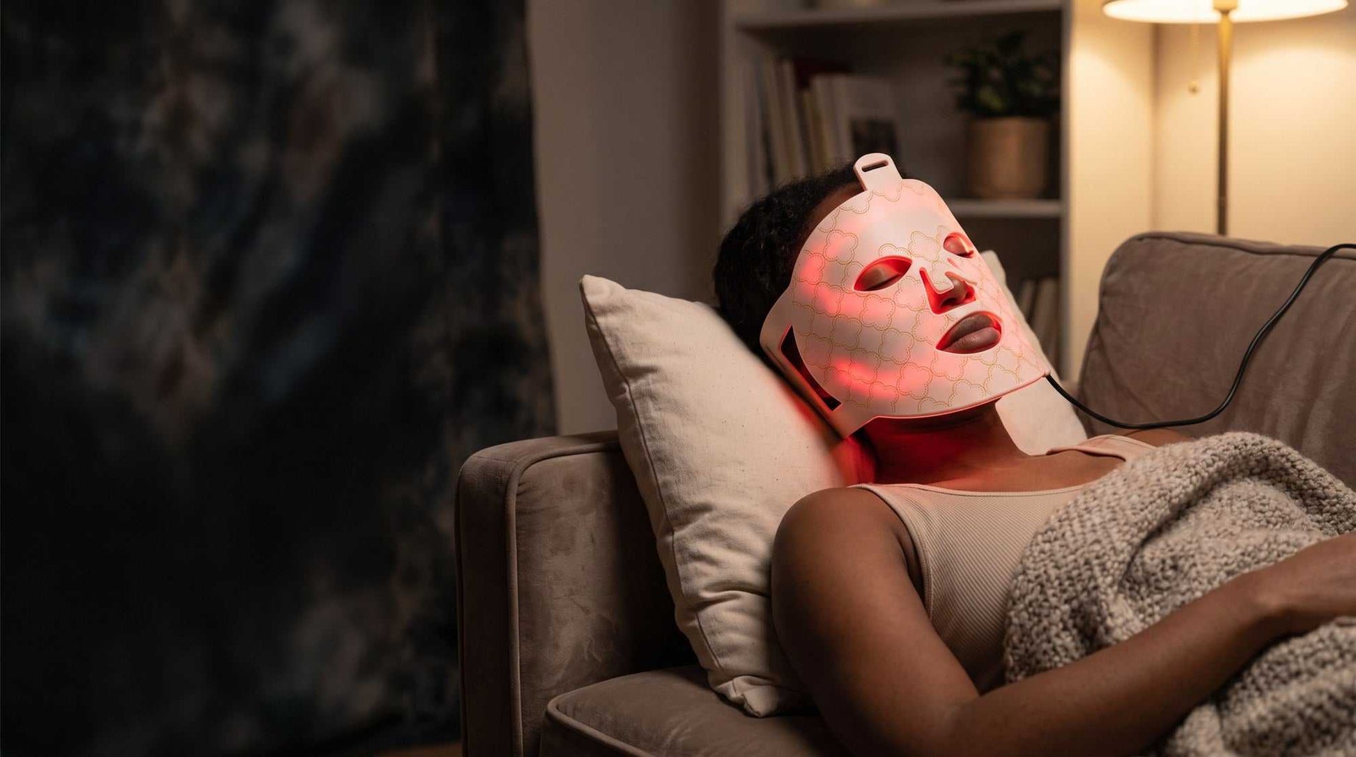 Dual red light and near infrared LED face mask benefits chart for a radiant even looking complexion