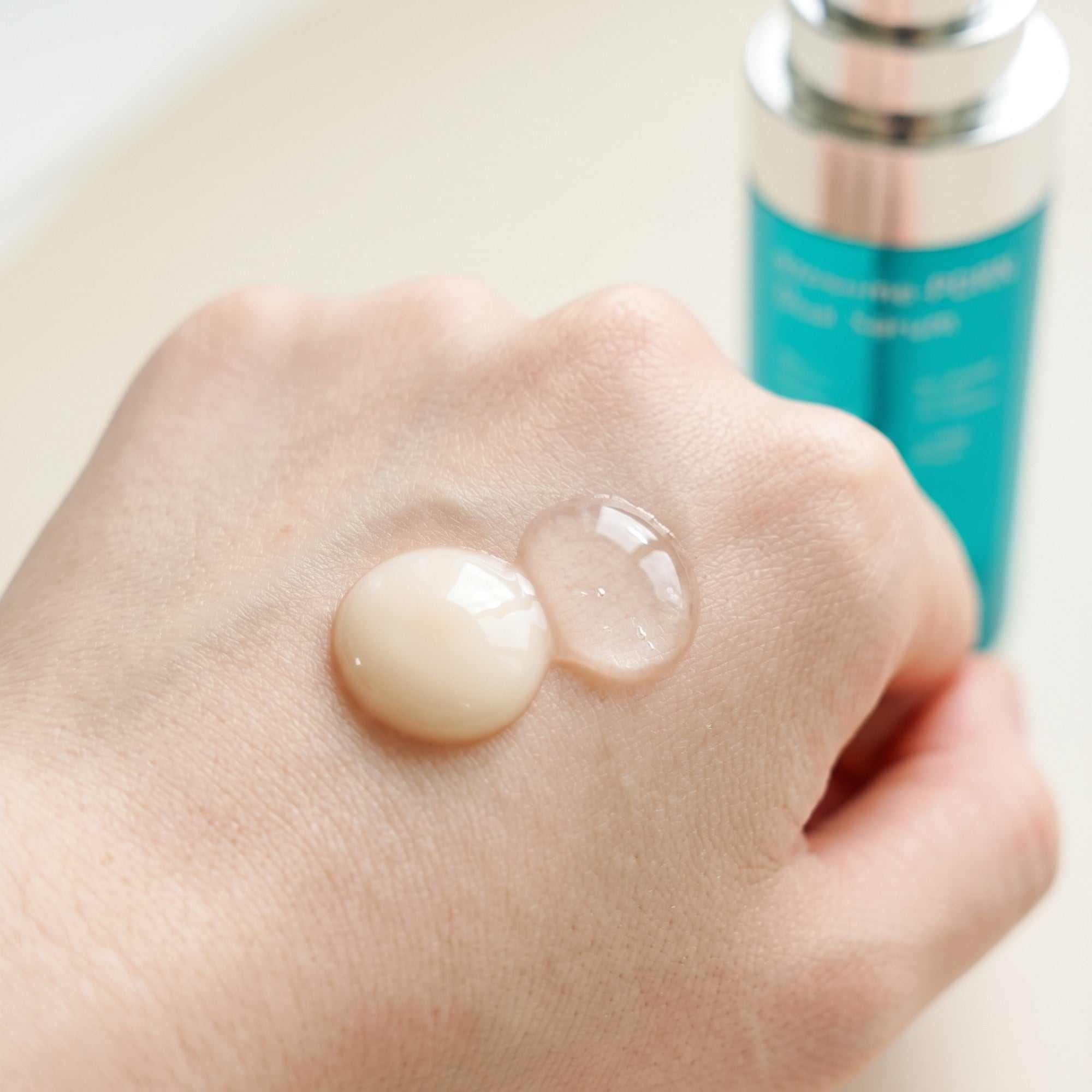 VITARAN Morning & Night Serum Duo bottles with Azulene and PDRN Exosome for calming and firming skin